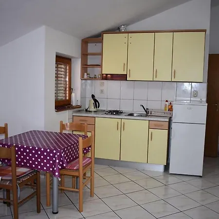 Sime Soline Biograd Na Moru