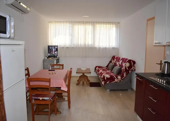 公寓 Sime Soline *